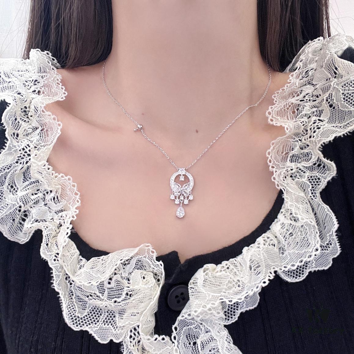 GRAFF Colored Diamond Butterfly Necklace