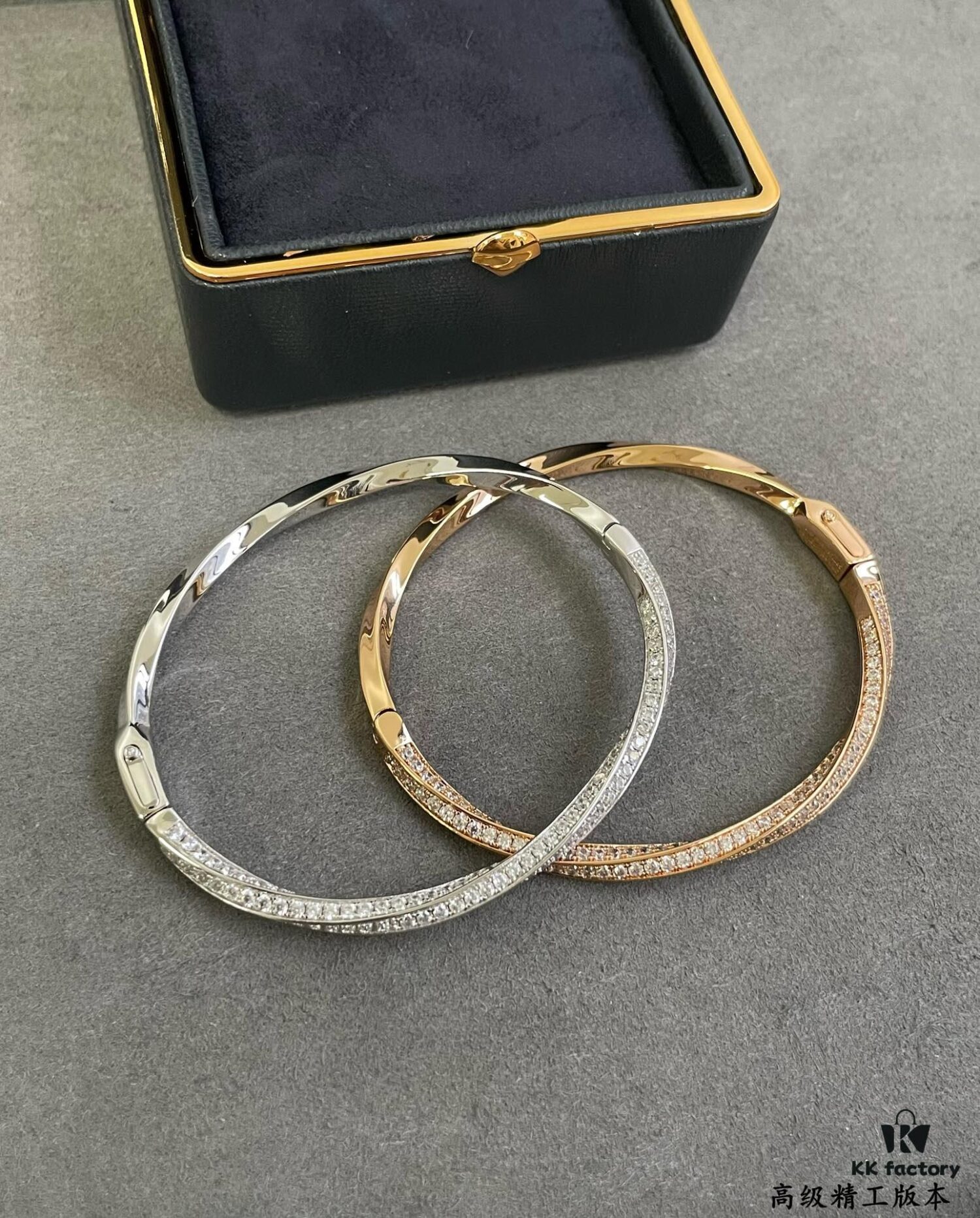 Graff Spiral Full Diamond Bracelet