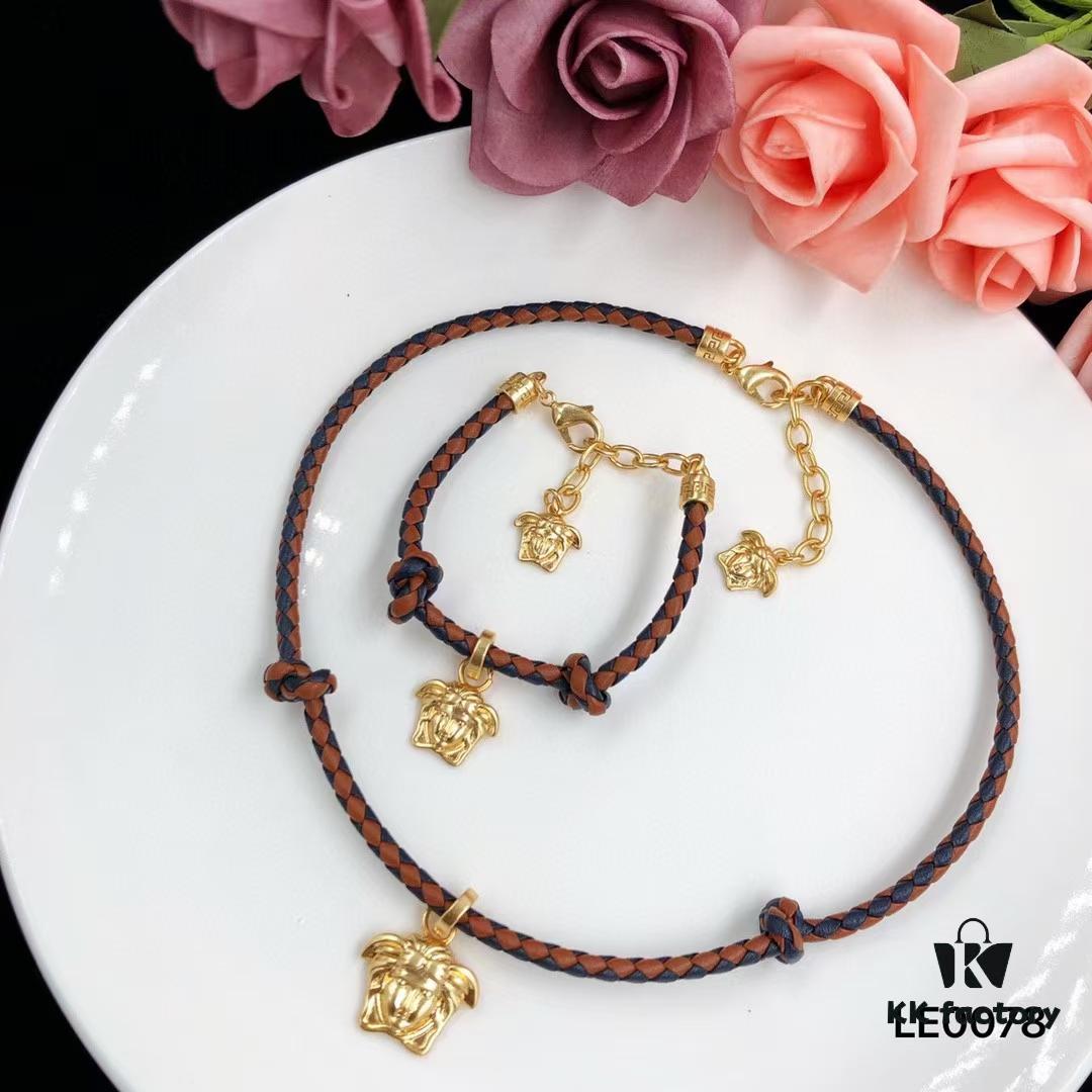 693013e512f62673a6fac8b3 Original Quality 👑 Versace Medusa Maze Design Necklace