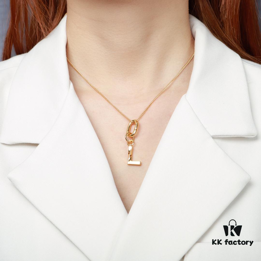 6930143e12f62673a6fac936 2021 New Arrival 🌟 Celine Necklace, Bestselling Style, Exquisite Craftsmanship, Premium Look, Solid Brass Material Matching Retail Quality, Versatile & Trendy, Ready Stock