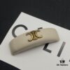 6930147212f62673a6fac971 Celine Hair Clip, Effortless European and American Style, Suitable for Various Occasions, Simple Yet Elegant, Made with Original Matched Materials
