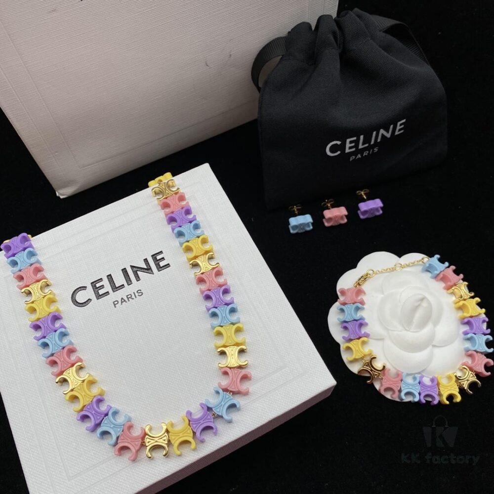 CELINE Effortless European and American Style, Suitable for Various Occasions, Simple Yet Elegant, Made with Original-Match Materials