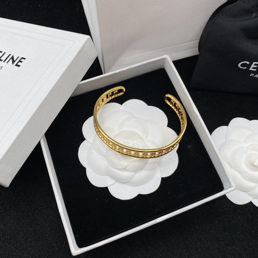 6930150812f62673a6fac9ff CELINE Casual and Natural European Style, Suitable for Various Occasions, Simple Yet Elegant, Made of Original Matched Materials
