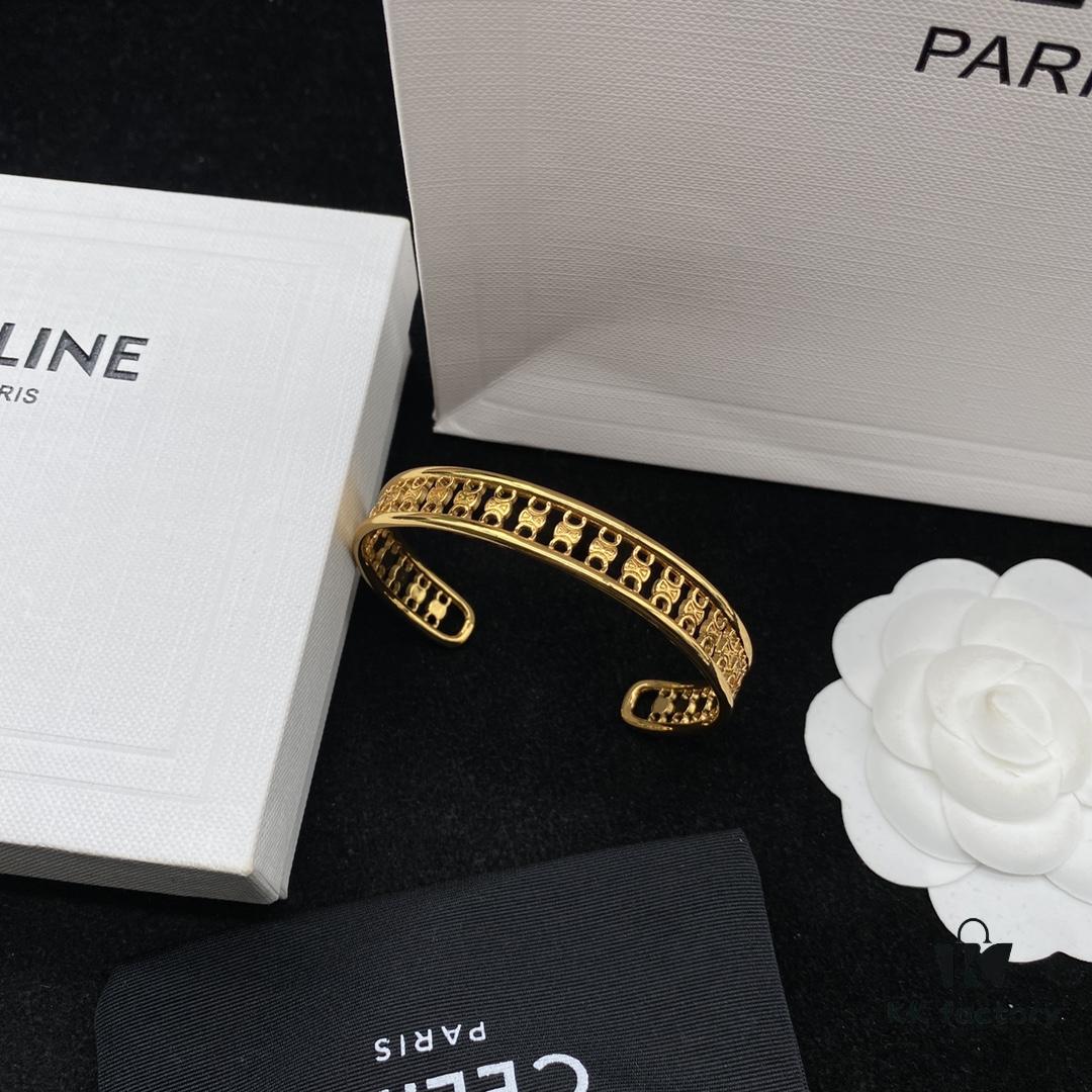 6930150b12f62673a6faca00 CELINE Casual and Natural European Style, Suitable for Various Occasions, Simple Yet Elegant, Made of Original Matched Materials