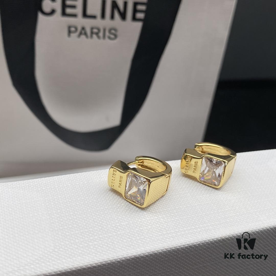 6930156312f62673a6faca3f CELINE Effortless European and American Style, Suitable for Various Occasions, Simple Yet Elegant, Made with Original-Match Materials