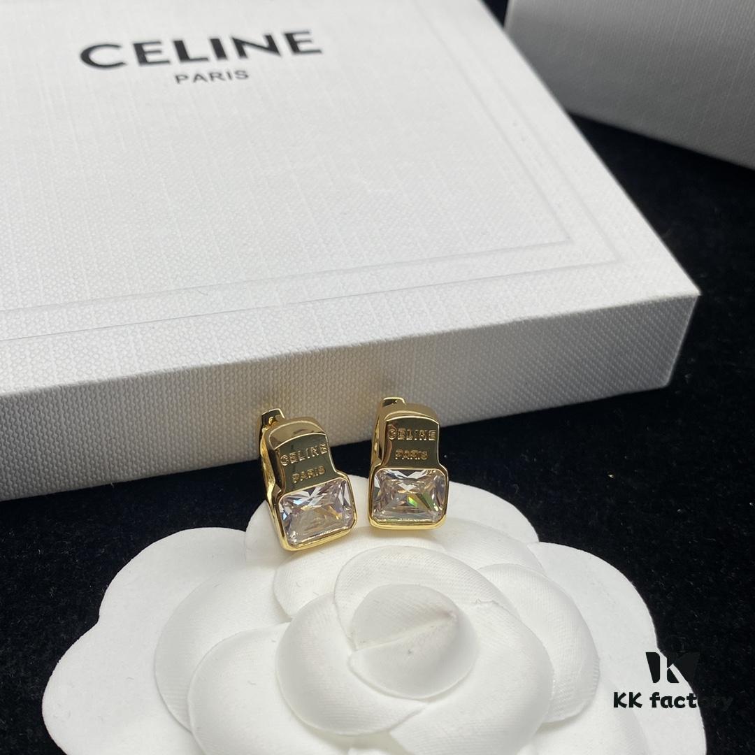 6930157912f62673a6faca59 CELINE Effortless European and American Style, Suitable for Various Occasions, Simple Yet Elegant, Made with Original-Match Materials