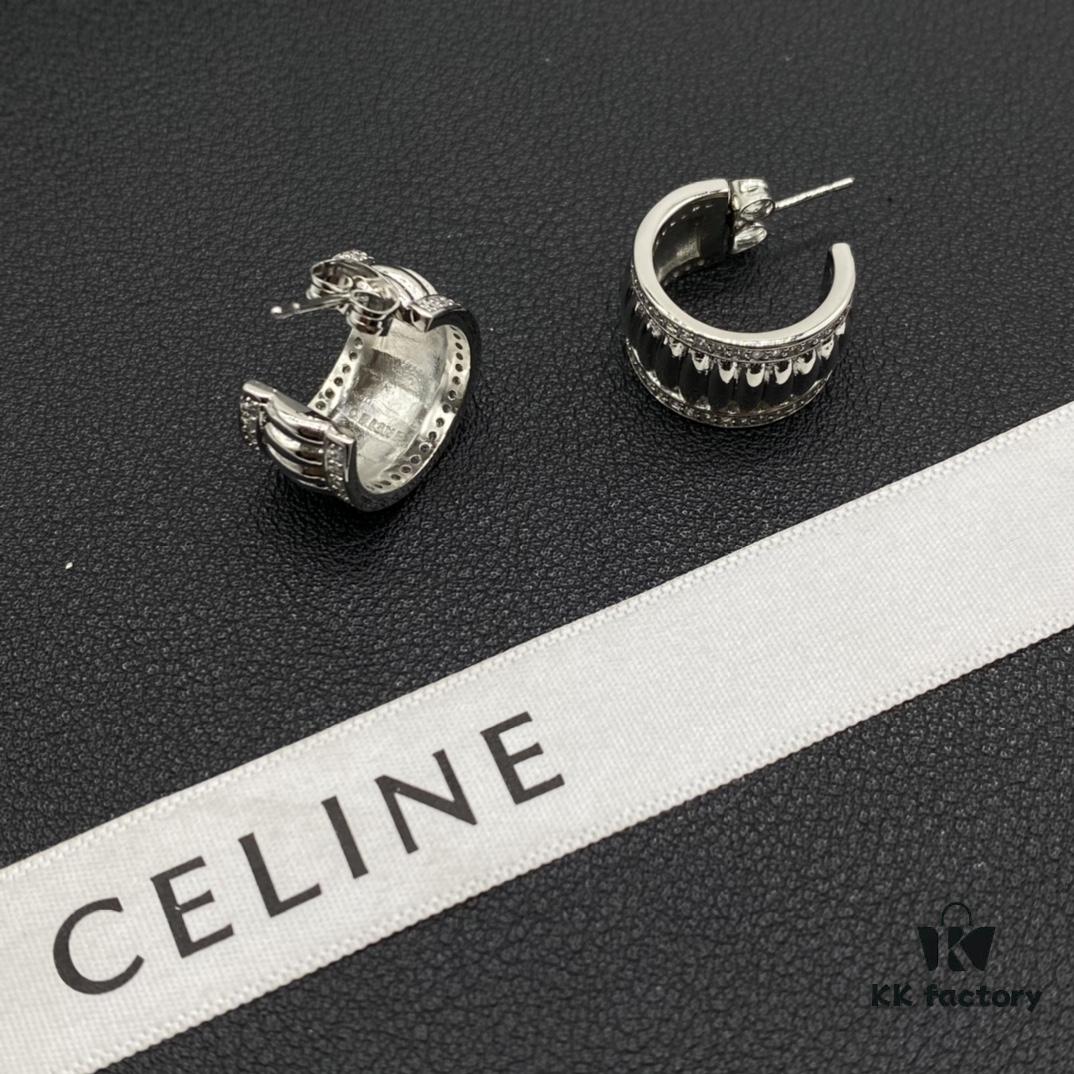 6930157b12f62673a6faca5d CELINE Effortless European and American Style Suitable for Various Occasions, Simple Yet Elegant, Made with Original-Match Materials