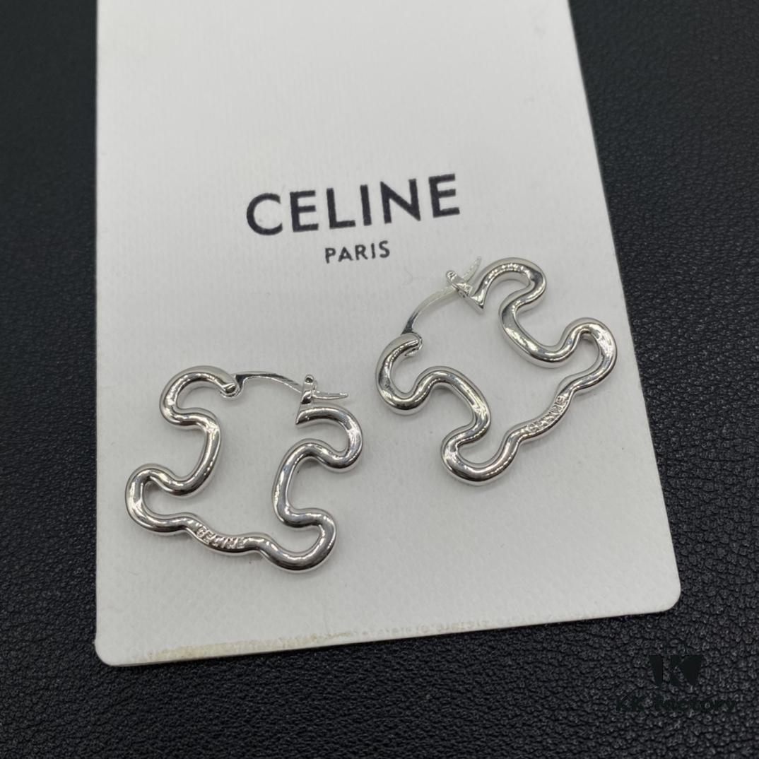 693015ae12f62673a6faca9a CELINE Effortless European and American Style, Suitable for Various Occasions, Simple Yet Elegant, Made with Original-Match Materials