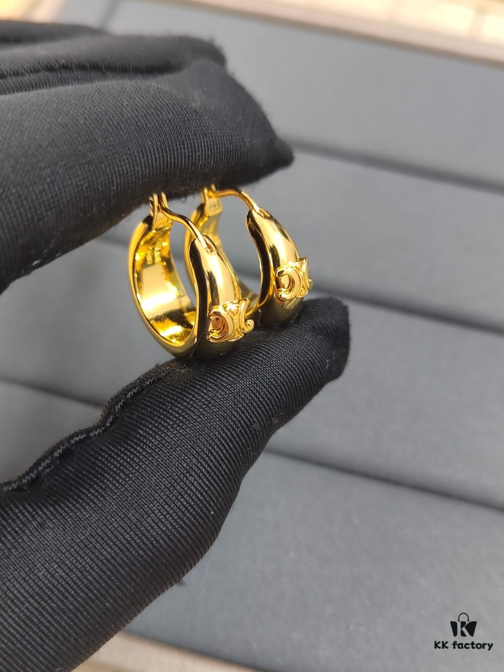 693015d112f62673a6facabc Celine New Arrival Gold Earrings ZP Brass Material
