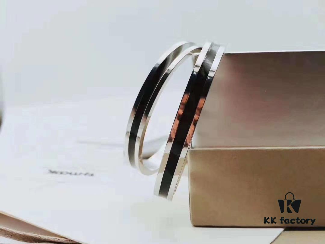 6930161f12f62673a6facb30 CK Couple Special: CK Couple Open Bangle Bracelet, Black Steel 316, Guaranteed Authentic, Women's Inner Circumference 16.5cm, Men's Inner Circumference 17.5cm