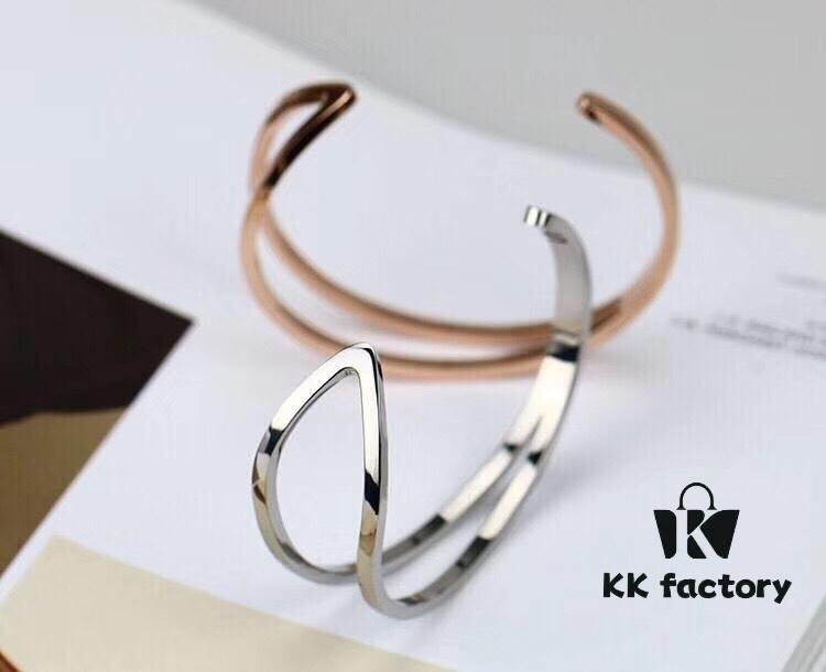 6930162512f62673a6facb41 CK Couple Special: CK Outline Series Bracelet, Couple and Bestie Style, Silver and Rose Gold in Stock, Vacuum Plated
