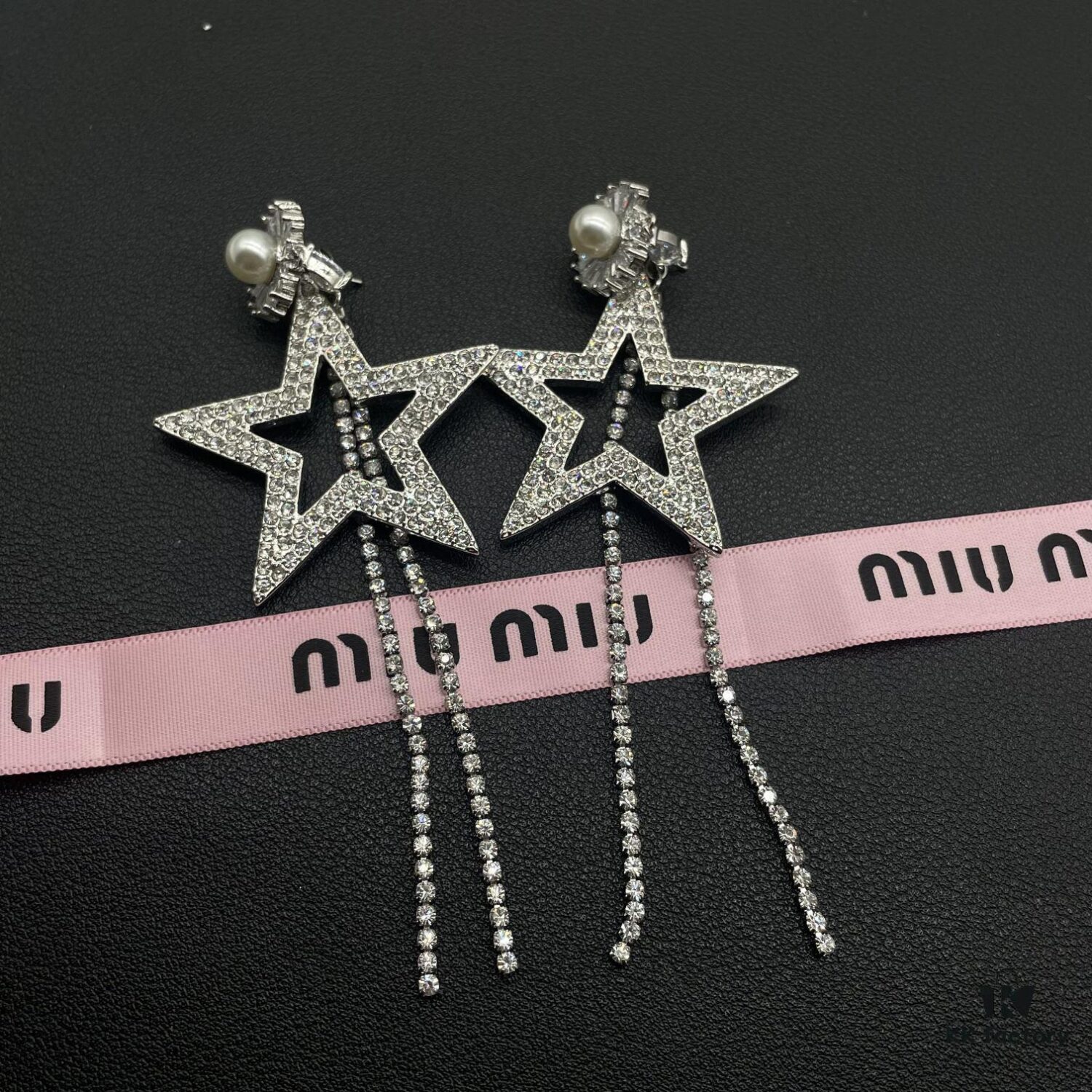 6930168412f62673a6facc05 Miu Miu Textured Luxury Pearl Heart Stud Earrings, Minimalist Design with Vintage Charm