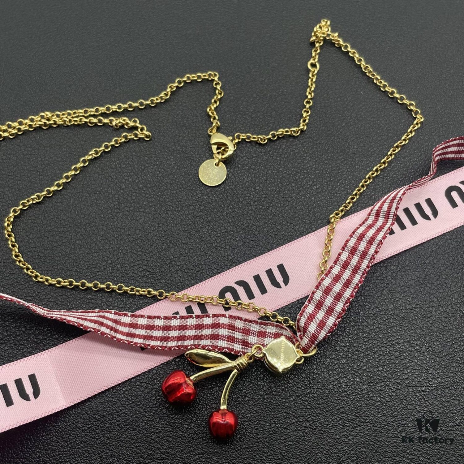 693016a012f62673a6facc29 Miu Miu Textured Heart Luxury Minimalist Pearl Necklace, Chic Retro Design with Pearl Accents, Must-Have Summer Accessory