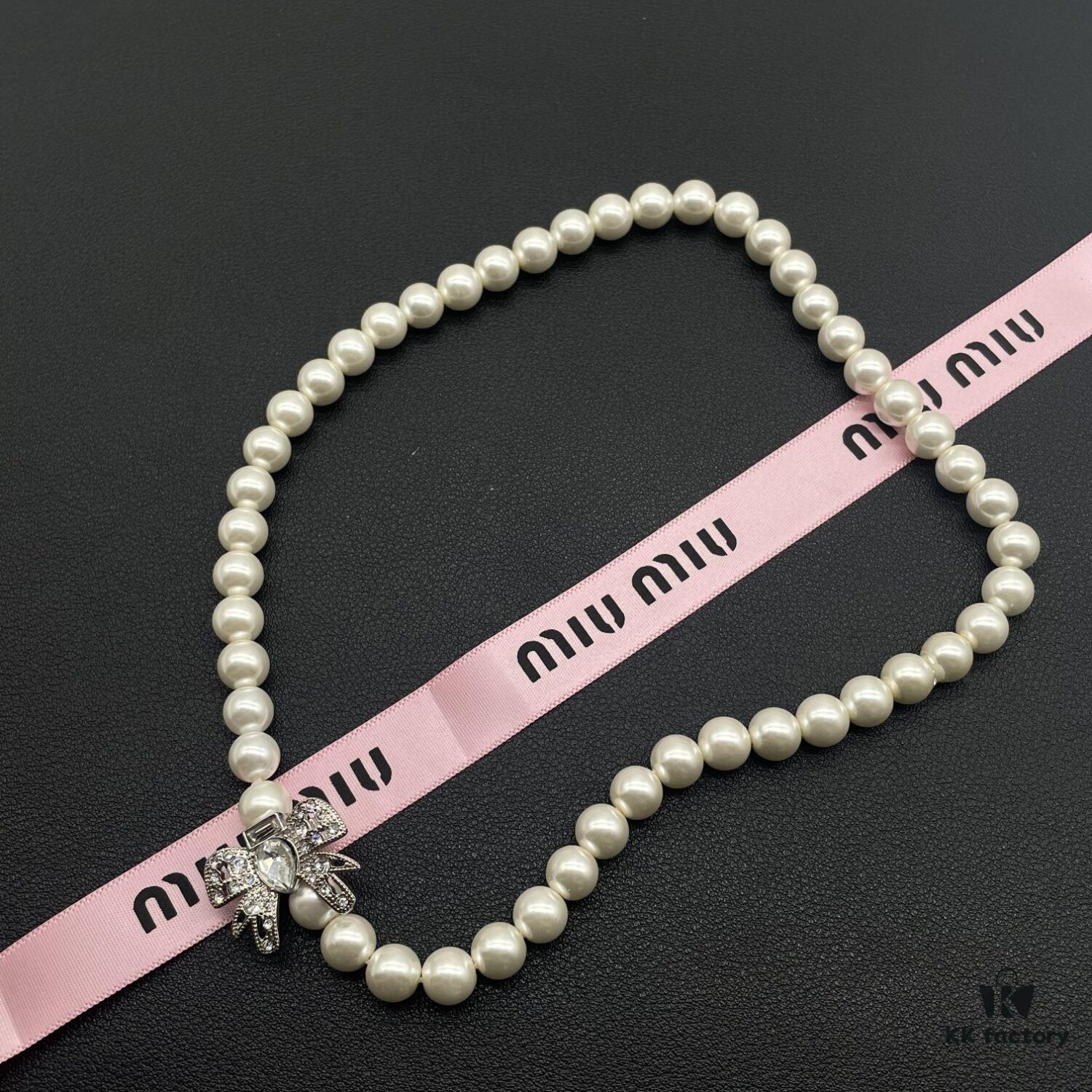693016e912f62673a6facc76 Miu Miu Textured Luxe Minimalist Pearl Heart Necklace, Small Vintage Fashion Statement Piece