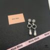 6930171c12f62673a6faccaf Miumiu Elegant Heart Pearl Stud Earrings, Minimalist Luxury Design with Vintage Charm