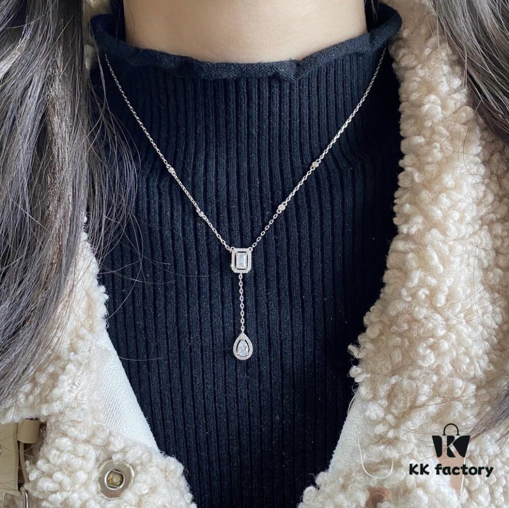 693017bd12f62673a6facd92 Messika Drop-shaped Rock Candy Necklace, the Iconic Move Collection