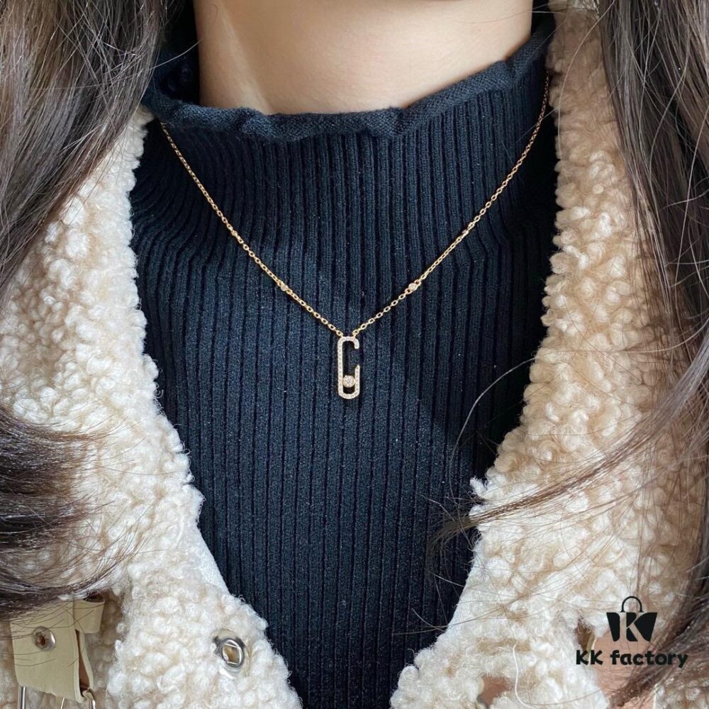 693017d512f62673a6facdb5 Messika Move Classic Half-Circle Diamond Necklace