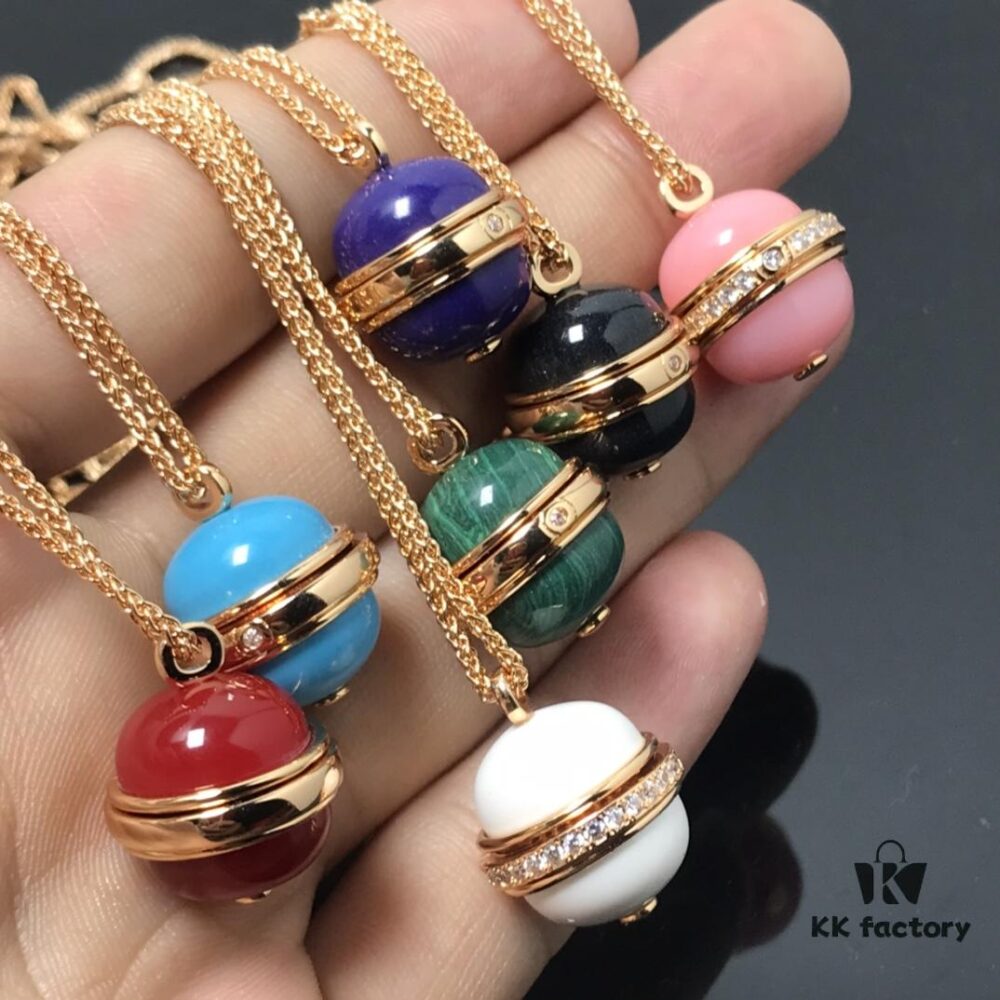 6930184712f62673a6face88 Luxury Craftsmanship Edition Piaget Natural Mother-of-Pearl Large Pearl Sweater Chain: Freely combine colorful POSSESSION pieces to highlight your unique personal charm. Let your individual brilliance shine under the sun—gently turn #PiagetPossession# and immerse yourself in a dazzling, radiant life. 5358105