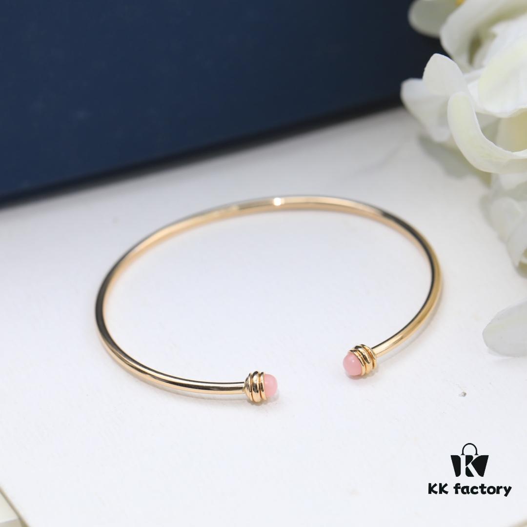 693018a412f62673a6facf13 Piaget Latest Rotating Series Bracelet from Official Counter