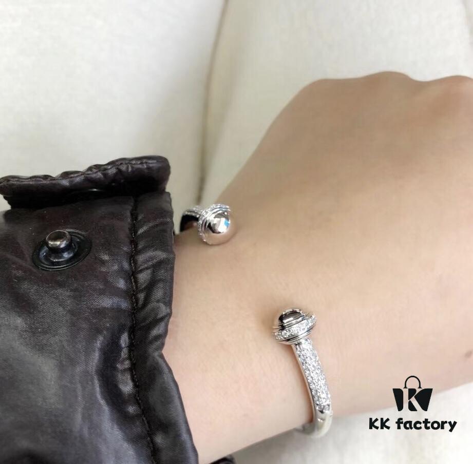 693018ba12f62673a6facf2f Piaget Latest Rotating Series Bracelet from Official Counter