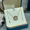 693018cb12f62673a6facf47 Elegant and Eye-Catching Piaget-Style Openwork Rose Necklace