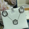 693018cd12f62673a6facf4b Elegant and Eye-Catching Piaget-Style Openwork Rose Necklace