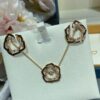 693018d112f62673a6facf51 Elegant and Eye-Catching Piaget-Style Openwork Rose Necklace