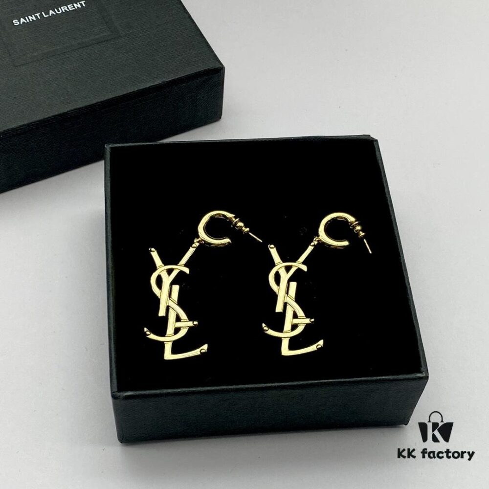 693018e512f62673a6facf71 YSL Saint Laurent Classic Stud Earrings