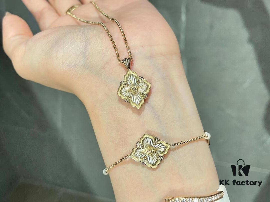 Pure and Seductive White, Absolutely Love It... 💛 Buccellati