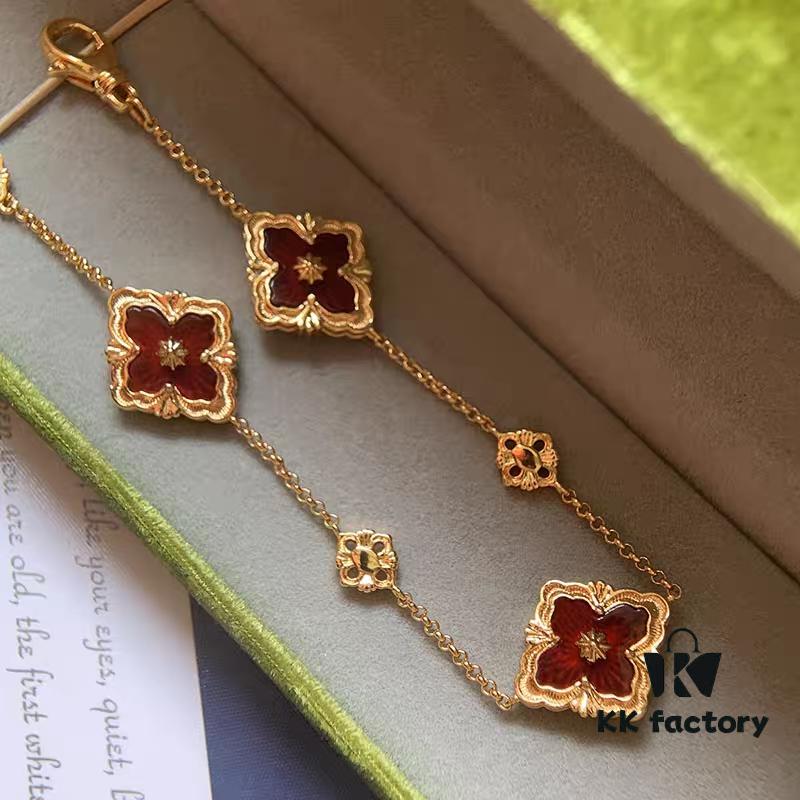 693019ee12f62673a6fad0aa Italian Luxury Jewelry Brand Buccellati Vintage Royal Style Clover Four-Petal Flower Diamond-Embedded Shell Agate Chalcedony Reversible Three-Flower Bracelet