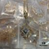 693019f912f62673a6fad0b9 Elegant and delicate jewelry described by writer Yi Shu