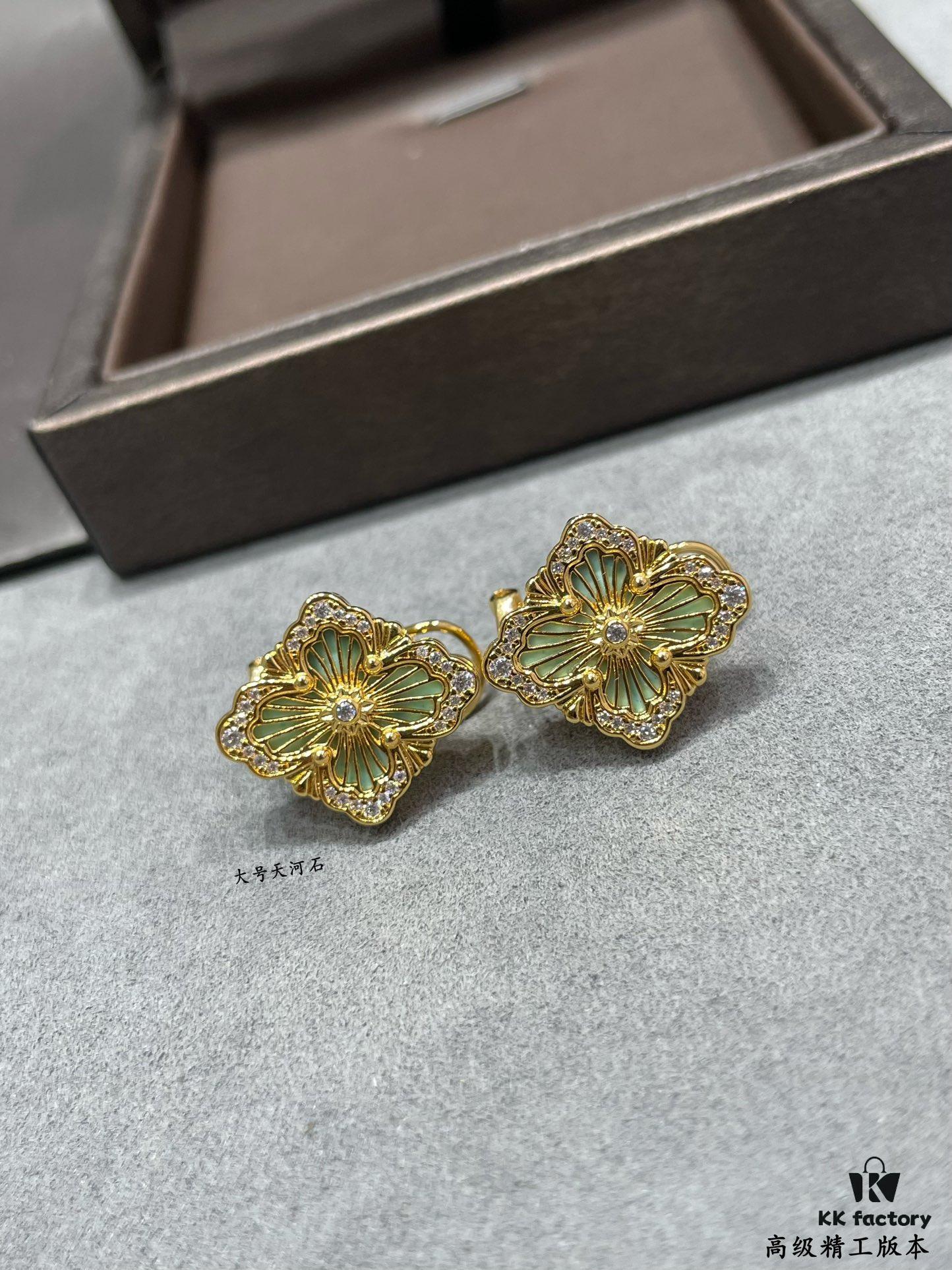69301a6312f62673a6fad122 Buccellati Opera Grande Series Large Amazonite Earrings, Four-Leaf Clover Design with Renaissance Court Style