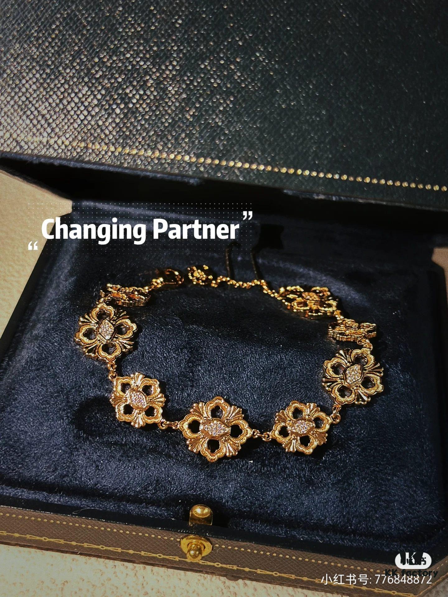 69301a8612f62673a6fad14e Buccellati, Italian High Jewelry Brand, Vintage Court Style Bracelet