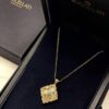 69301aef12f62673a6fad1c4 Buccellati Italian Luxury Jewelry Vintage Royal Style Diamond-Set Twisted Clover Shell Agate Chalcedony Reversible Necklace V Gold Material 18K Thick Gold Plating Original Chain End Original Clasp High Quality