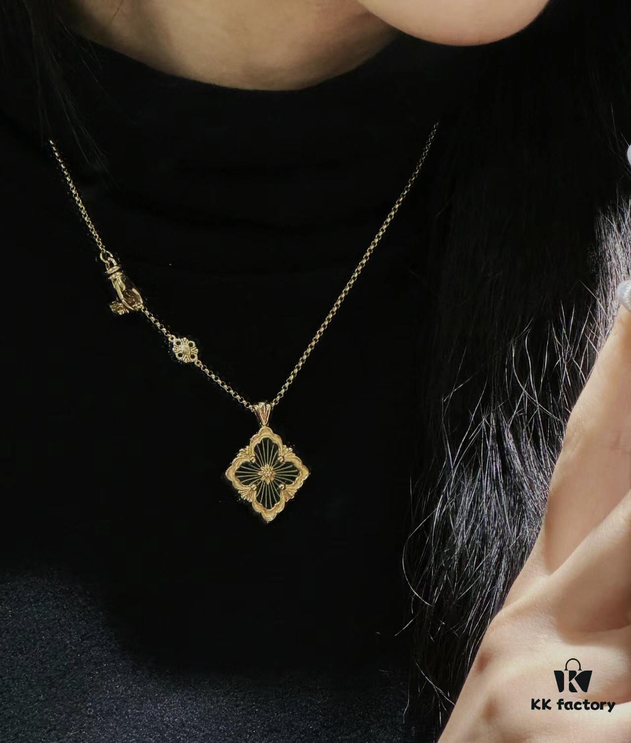 69301afb12f62673a6fad1d1 Buccellati Italian Luxury Jewelry Vintage Court Style Diamond-Cut Clover Shell Agate Chalcedony Double-Sided Necklace V Gold Material 18K Thick Gold Plating Original Chain End Original Clasp High Quality
