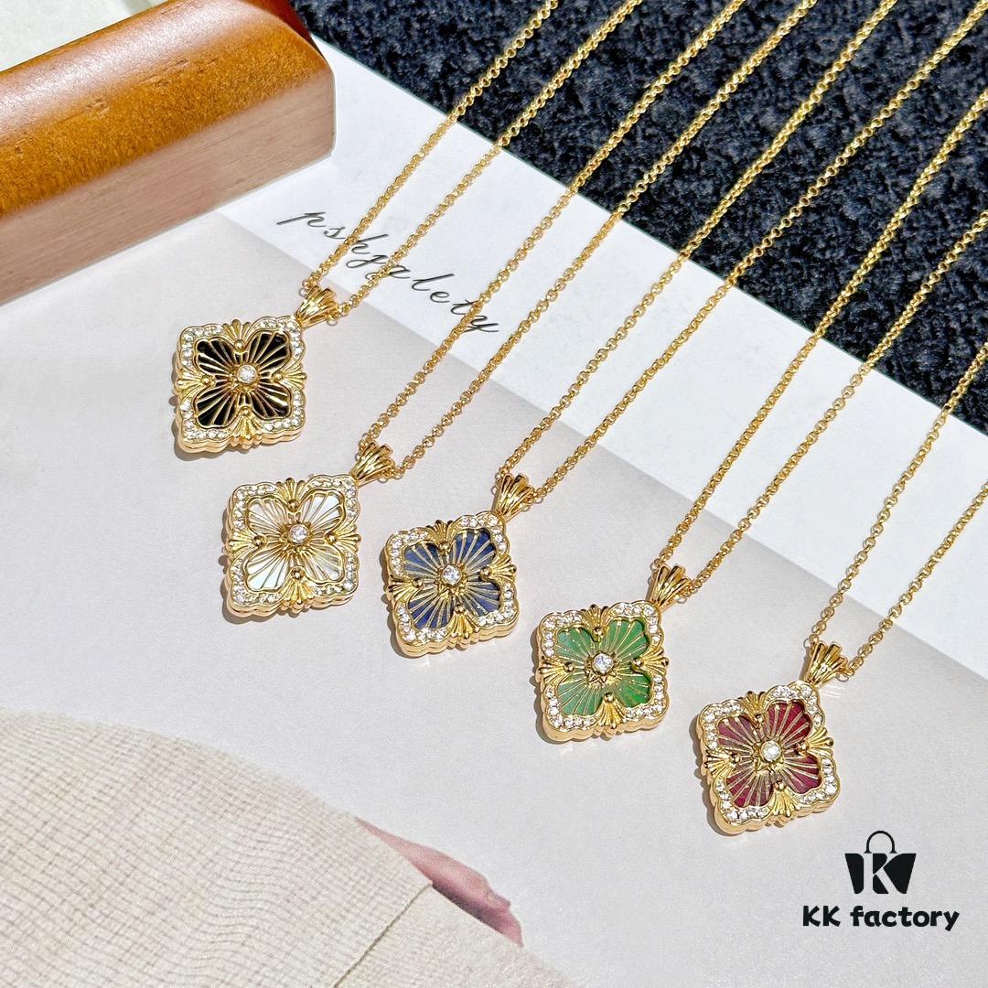 Buccellati Vintage Royal Style Diamond-Cut Four-Leaf Clover Shell Agate Chalcedony Double-Sided Necklace