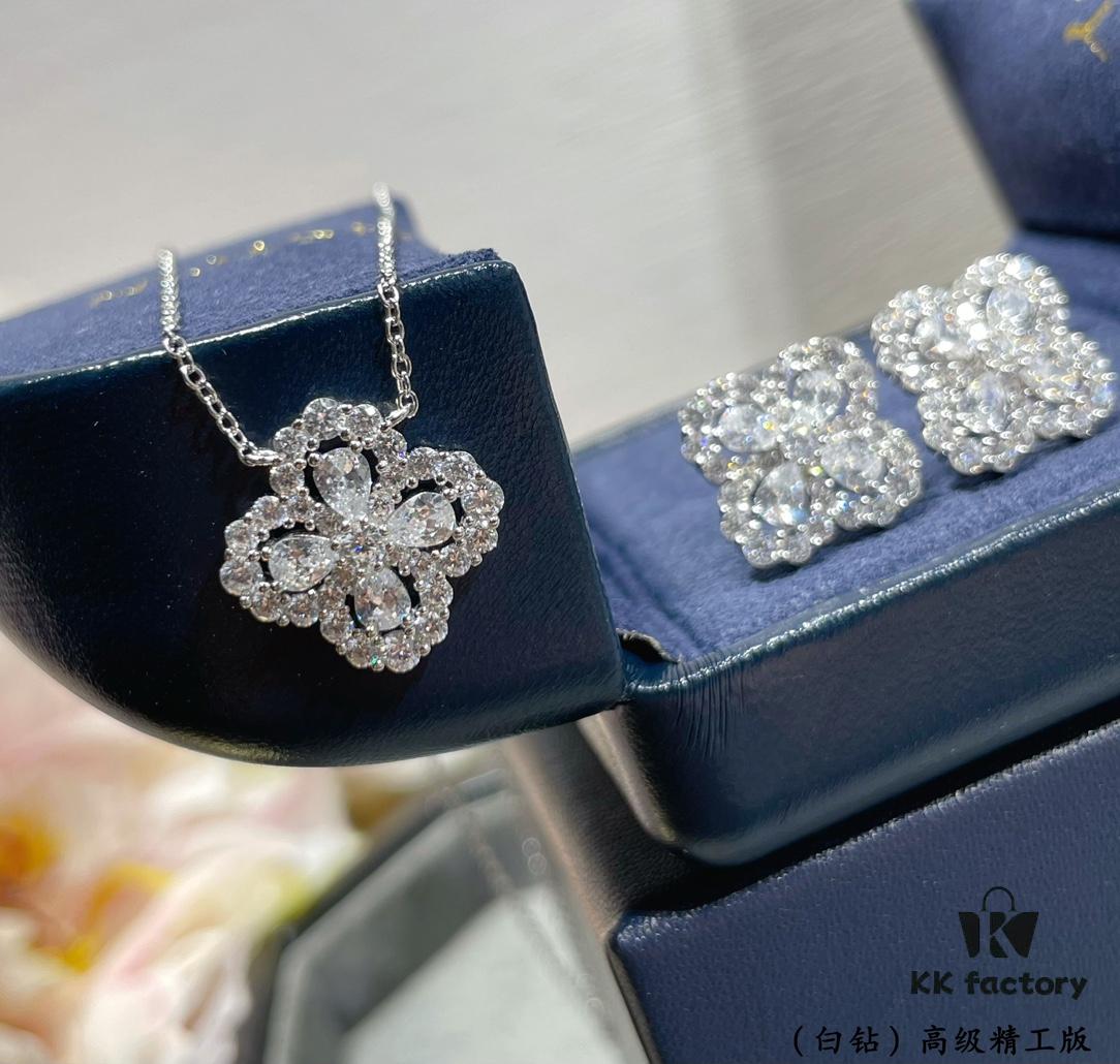 69301bb612f62673a6fad271 Harry Winston Diamond Links Full Diamond Clover Necklace (White Diamonds)