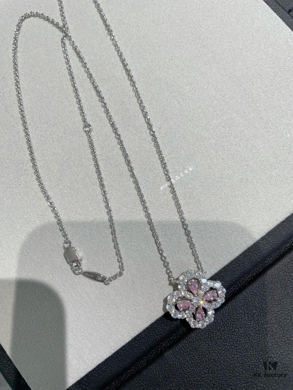 HW Loop Necklace in New Pink Color 💕