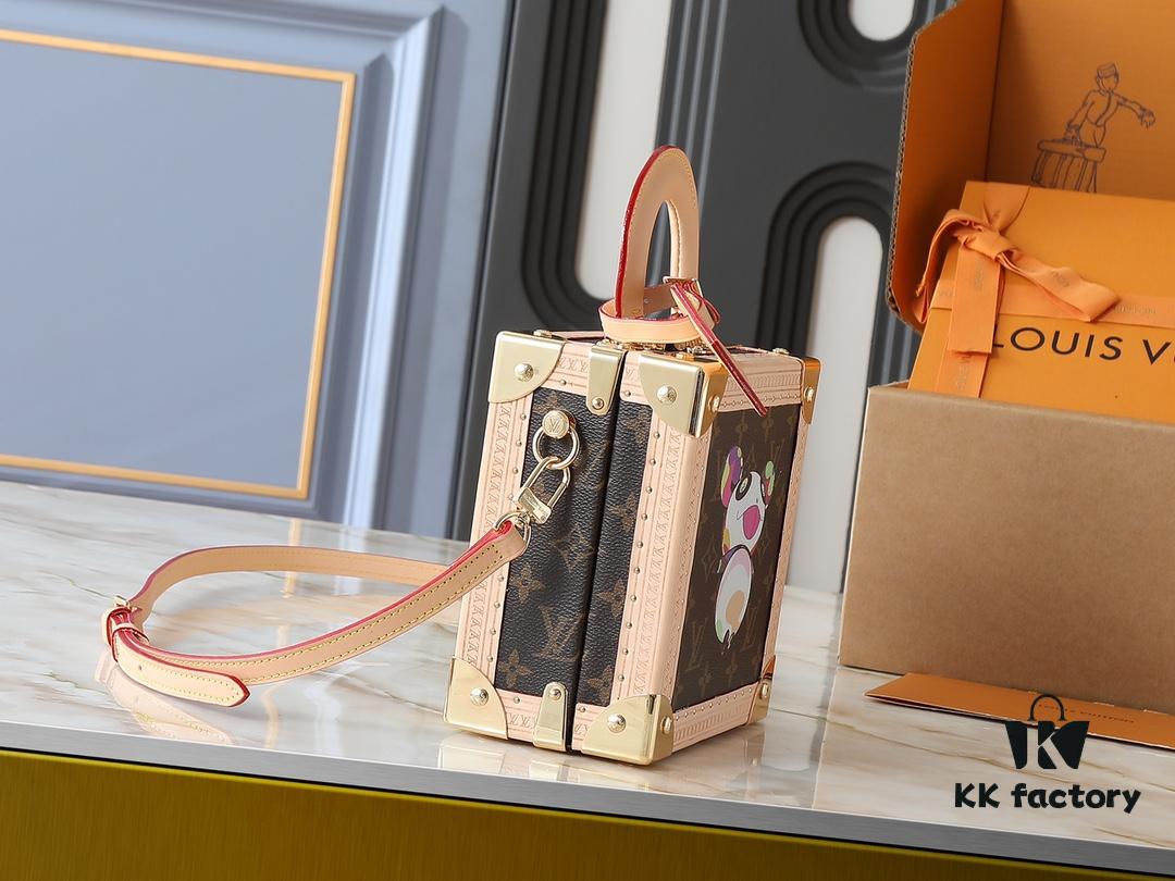 69301ff412f62673a6fad6ed Top-Quality Replica Dynamic Chip Dual-Color Leather Mini Square Trunk M13127 M14040