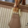6930208812f62673a6fad77f Upgraded Original M66588 Wallet On Chain Handbag from Louis Vuitton LV Bloom Collection