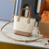 6930208912f62673a6fad780 Upgraded Original M66588 Wallet On Chain Handbag from Louis Vuitton LV Bloom Collection