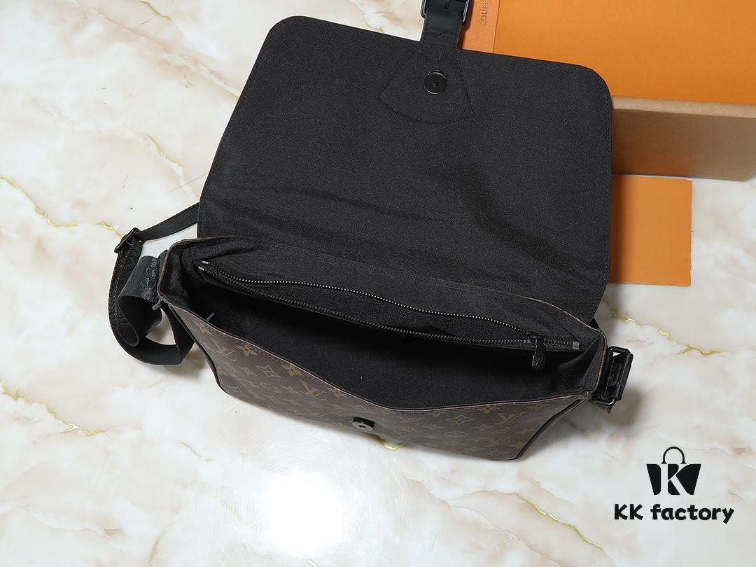 693020cc12f62673a6fad7db Upgraded Original M46685 Men's Crossbody Bag Series Montsouris Messenger Bag