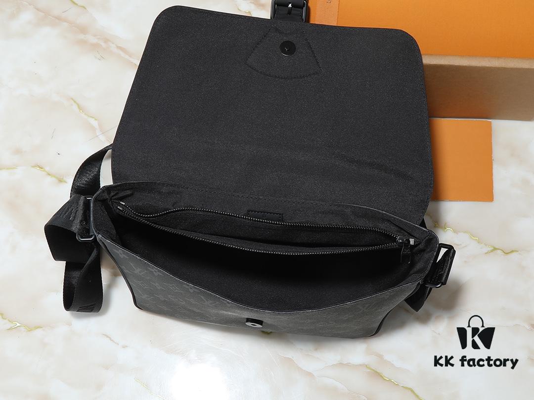 693020cf12f62673a6fad7e0 Upgraded Original M46685 Men's Messenger Bag Collection Montsouris Sling Bag