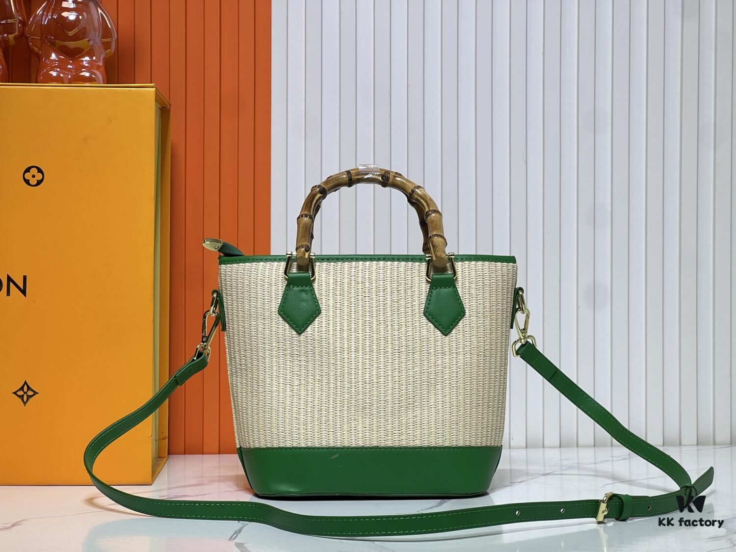 693020dd12f62673a6fad7f5 Upgraded Original 66588 Wallet On Chain Handbag from Louis Vuitton LV Bloom Collection
