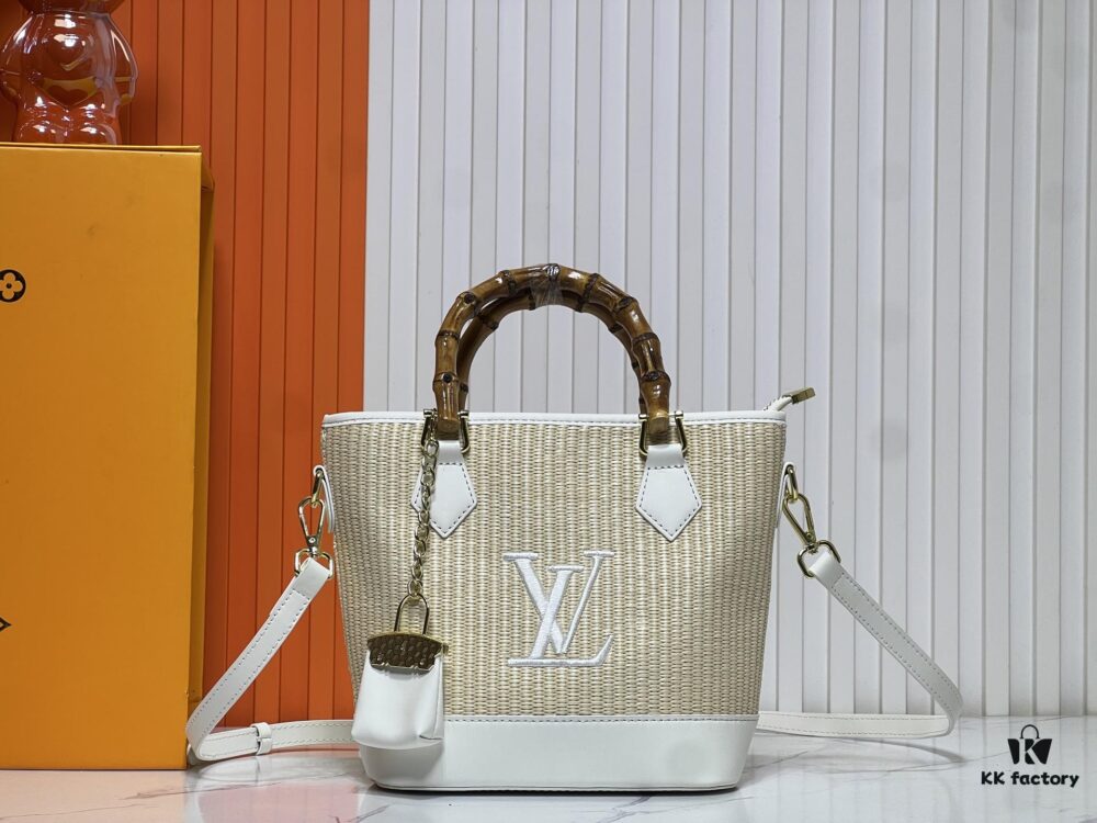 693020ed12f62673a6fad804 Upgraded Original 66588 Wallet On Chain Handbag from Louis Vuitton LV Bloom Collection
