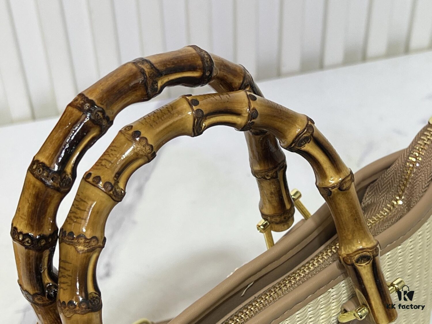 693020fb12f62673a6fad812 Upgraded Original 66588 Wallet On Chain Handbag from Louis Vuitton LV Bloom Collection