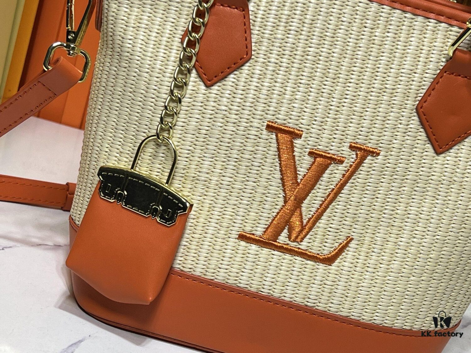 6930210712f62673a6fad820 Upgraded Original 66588 Wallet On Chain Handbag from Louis Vuitton LV Bloom Collection