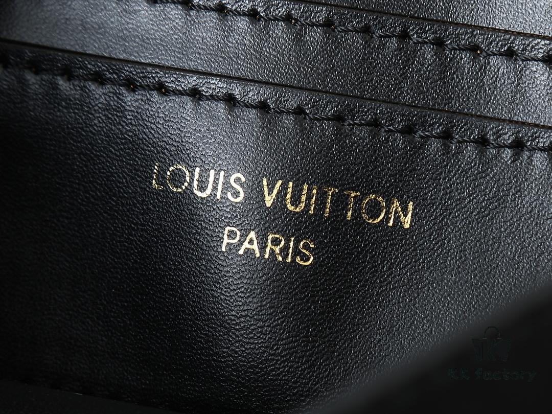 6930214e12f62673a6fad872 Upgraded Original M14564 M14547 M14581 M14548 Wallet On Chain Handbag from Louis Vuitton LV Bloom Collection