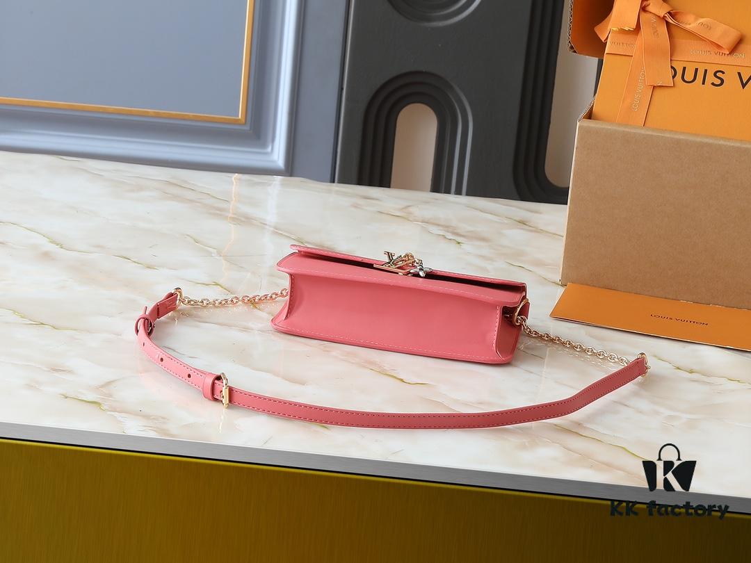 6930215712f62673a6fad881 Upgraded Original M14564 M14547 M14581 M14548 Wallet On Chain Handbag from Louis Vuitton LV Bloom Collection