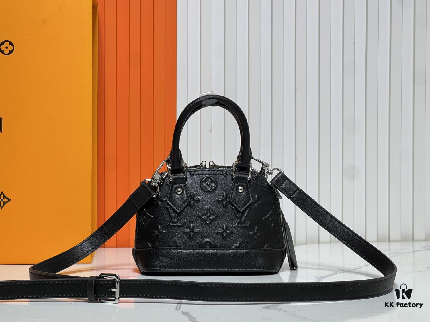 Upgraded Original Version [Alma Nano Shell Handbag] M82717 M90611 Black Embossed Series New Launch Nano Alma Bag